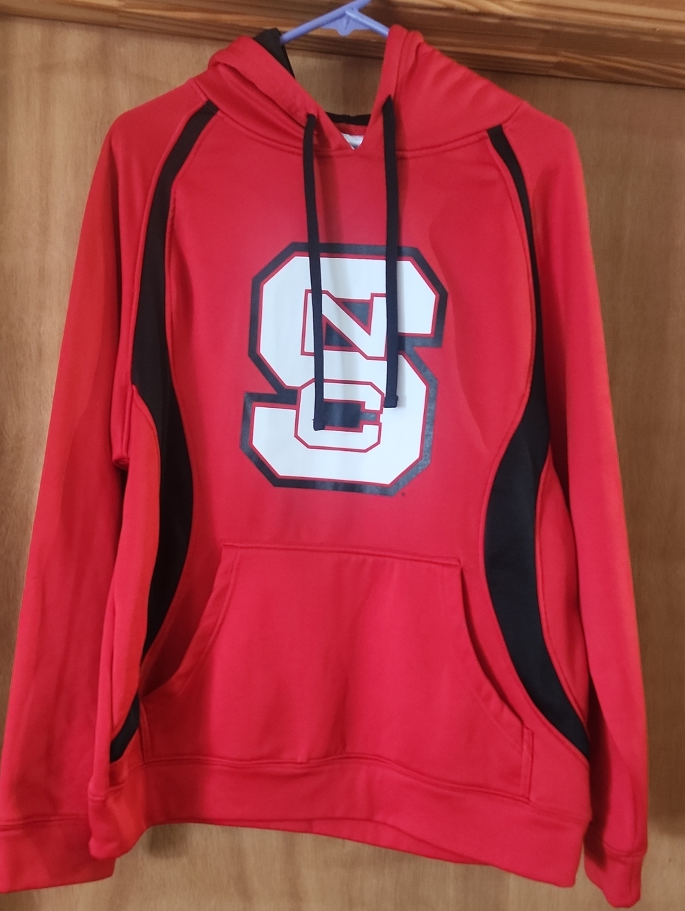 NC State Hoodie Sweatshirt with Pocket. Medium. North Carolina State University.